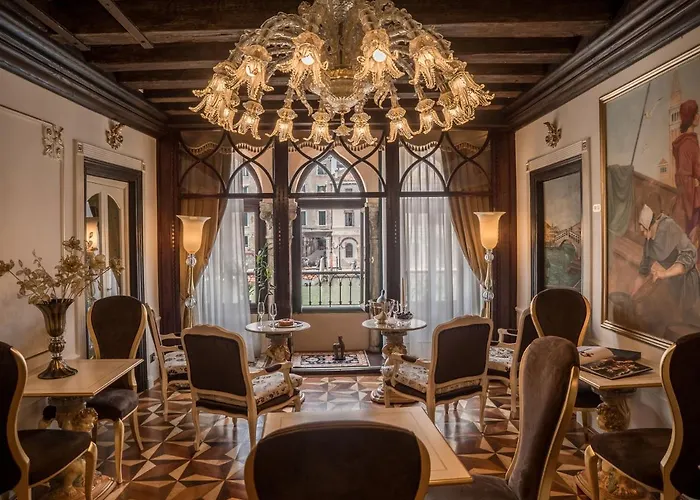 Ego' Boutique - The Silk Road Hotel