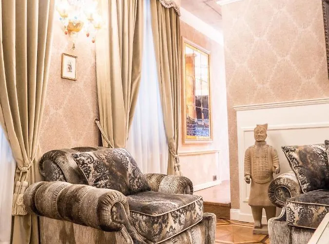 Ego' Boutique - The Silk Road 4*