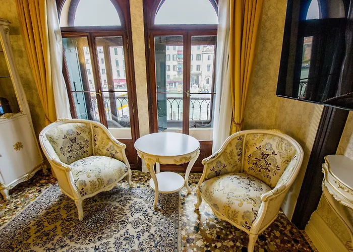 Ego' Boutique - The Silk Road Hotel