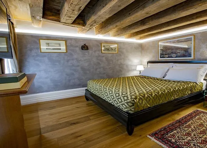 Ego' Boutique - The Silk Road Hotel