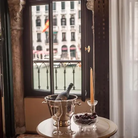 Ego' Boutique - The Silk Road 4*