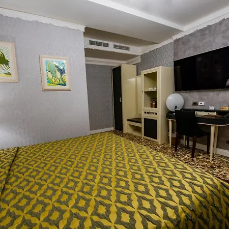 Ego' Boutique - The Silk Road 威尼斯