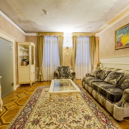 Ego' Boutique - The Silk Road