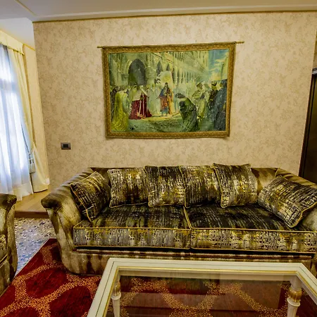 Ego' Boutique - The Silk Road Hotel Venecia