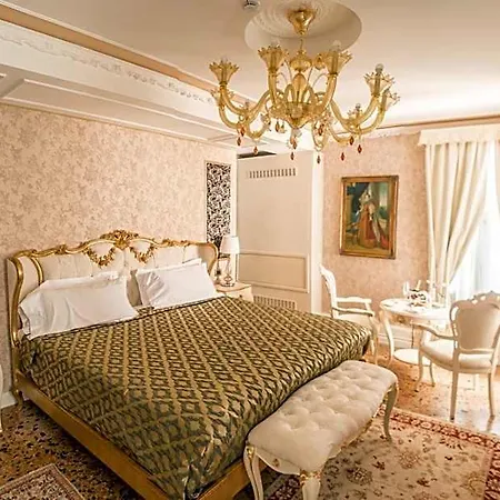 Ego' Boutique - The Silk Road Hotel 4*