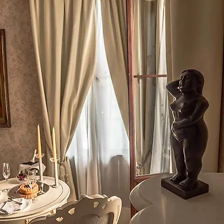 Ego' Boutique - The Silk Road Hotel 4*
