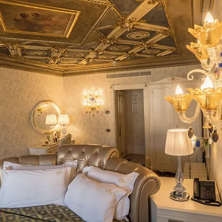 Ego' Boutique - The Silk Road Hotell 4*