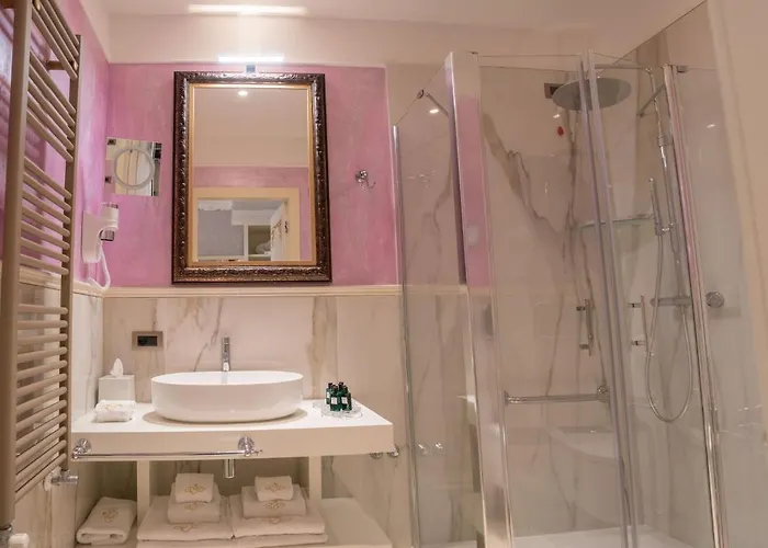 Ego' Boutique - The Silk Road فندق البندقية