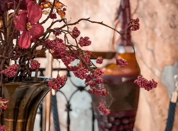 Ego' Boutique - The Silk Road