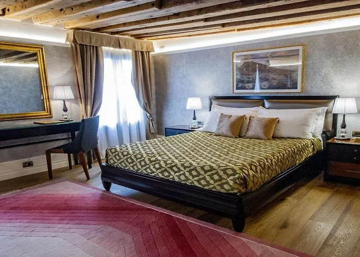 Ego' Boutique - The Silk Road Hotel
