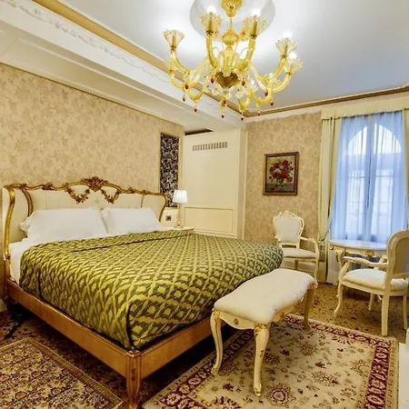 Ego' Boutique - The Silk Road Hotel 4*