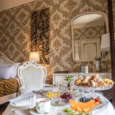 Ego' Boutique - The Silk Road Venedig
