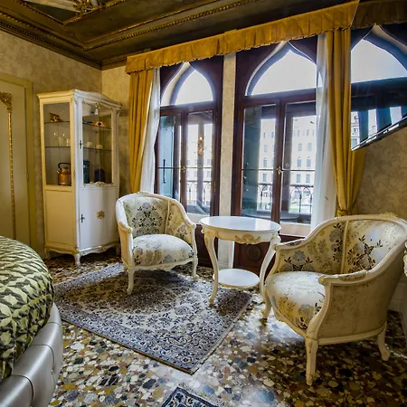 Ego' Boutique - The Silk Road 4*