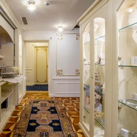 Ego' Boutique - The Silk Road Hotel 4*