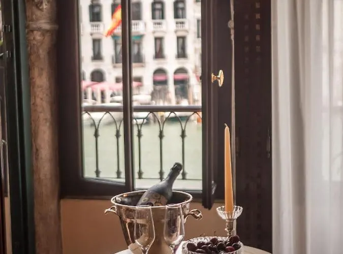 Ego' Boutique - The Silk Road 4*